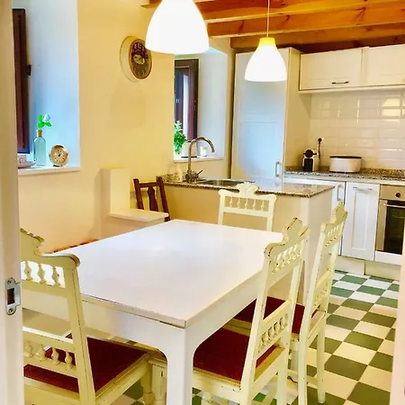 Σπίτι διακοπών La Curuxa, Casa En Vidiago De Llanes